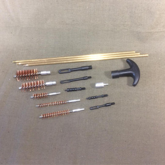 Универсальный набор DAC для чистки канала ствола оружия из 17 предметов в деревянном кофре