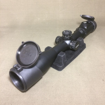 Прицел UTG Leapers Accushot 3-12x44 AO Precision Target с подсветкой сетки Mil-dot под кольца 30 мм на Weaver