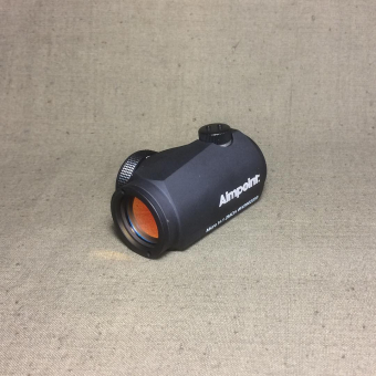 Коллиматорный прицел Aimpoint Micro H-1 1x30 без кронштейна, прицельная точка 2 МОА Коллиматорный прицел Aimpoint Micro H-1 1x30 без кронштейна, прицельная точка 2 МОА
